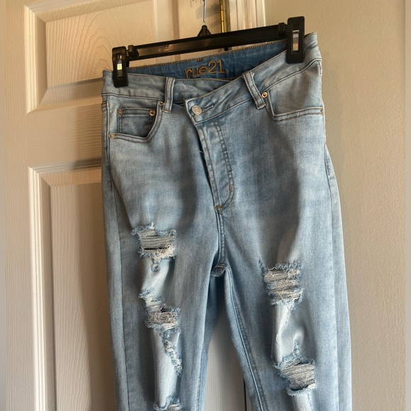 Women’s rue21 distressed high rise jegging size 4 - Picture 3 of 6